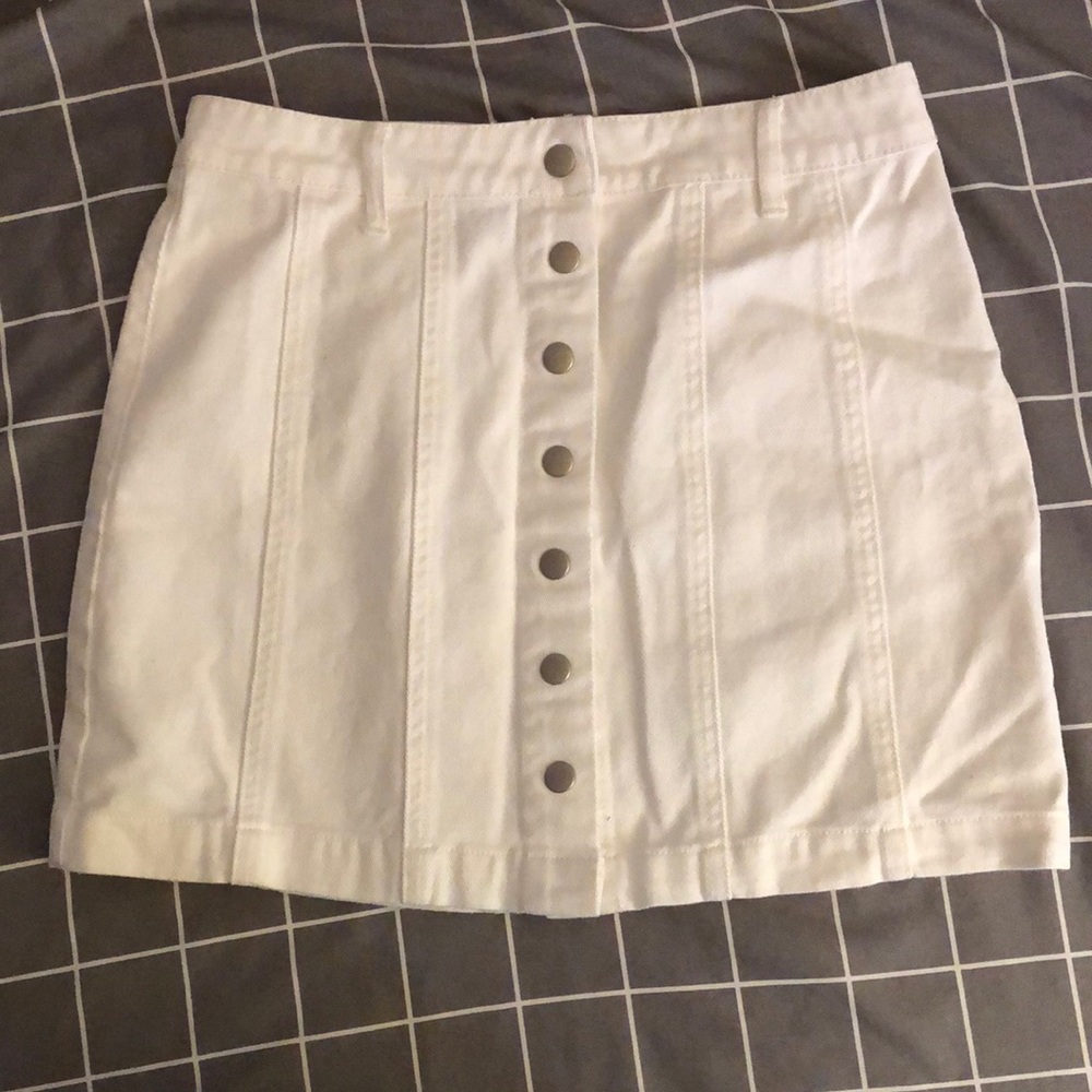 Forever 21 denim button up skirt
